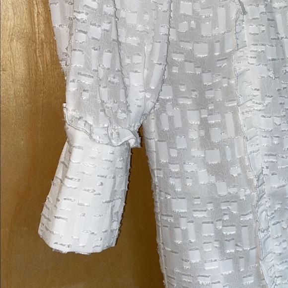 IRO Mijo Woven Ruffle Dress In White - Picture 11 of 14